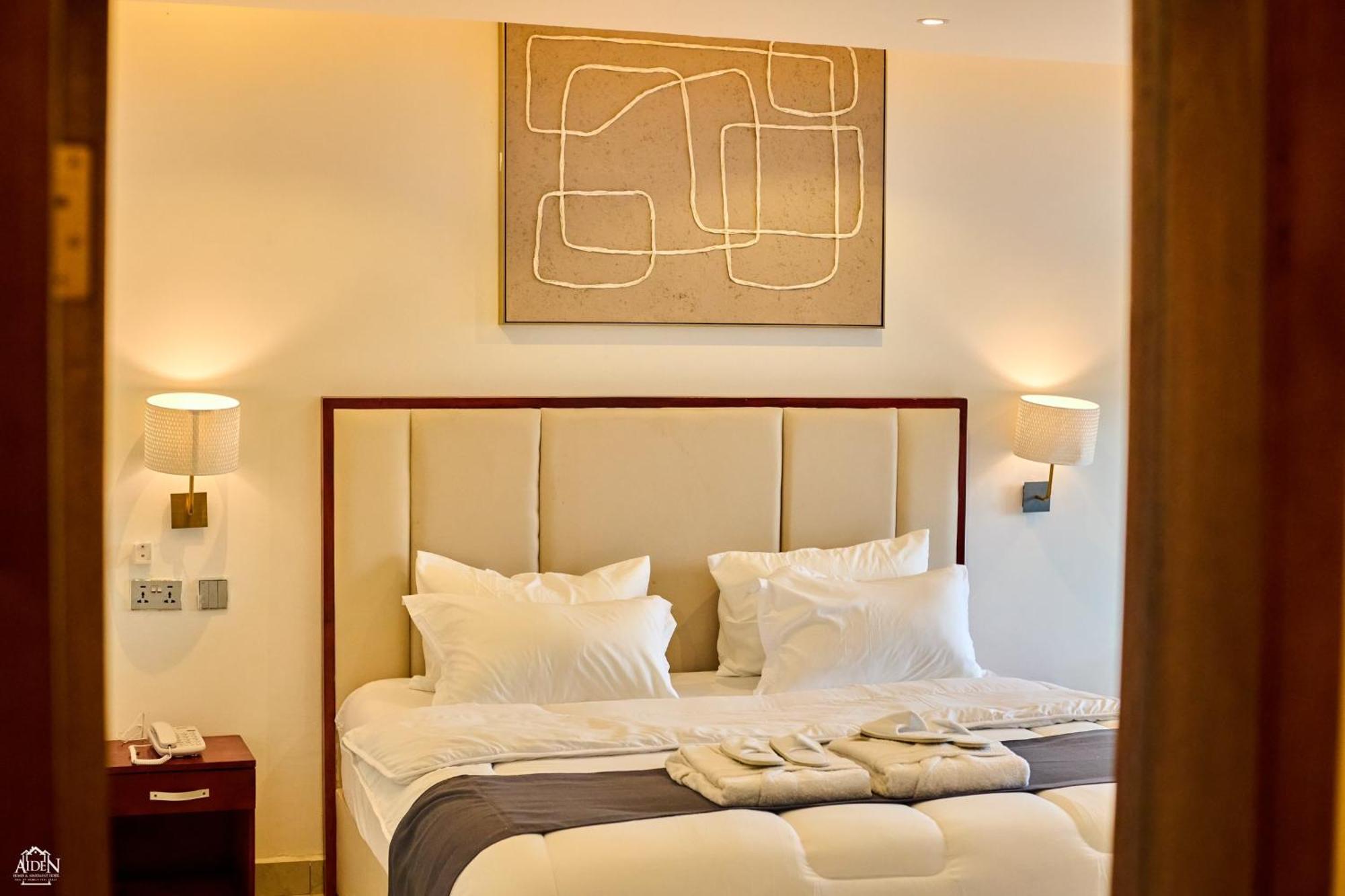 Aiden Homes And Apartments Hotel Koforidua ภายนอก รูปภาพ